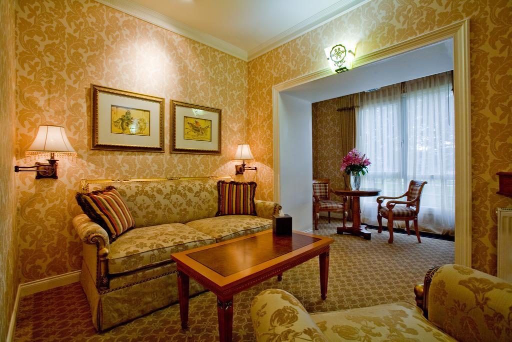 Terelj Hotel & Spa Ulaanbaatar Ruang foto